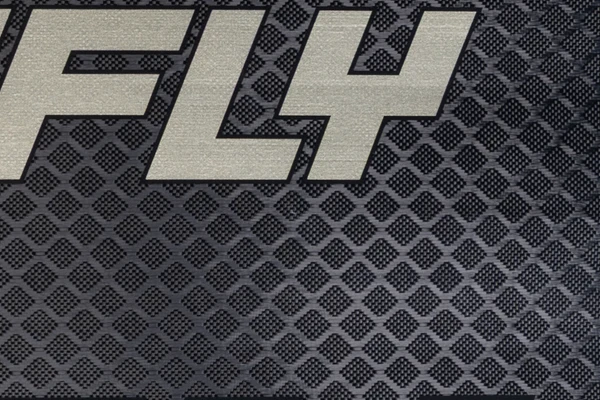 CrazyFly Raptor LTD Neon 2026 Kiteboard 16 CrazyFly Full Carbon Kiteboard Construction