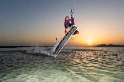 CrazyFly Raptor LTD 2026 Kiteboard - Image 3